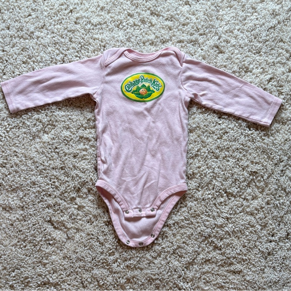 Cabbage Patch Kids Pink Long-Sleeve Baby Onesie Bodysuit Graphic Patch Doll Logo